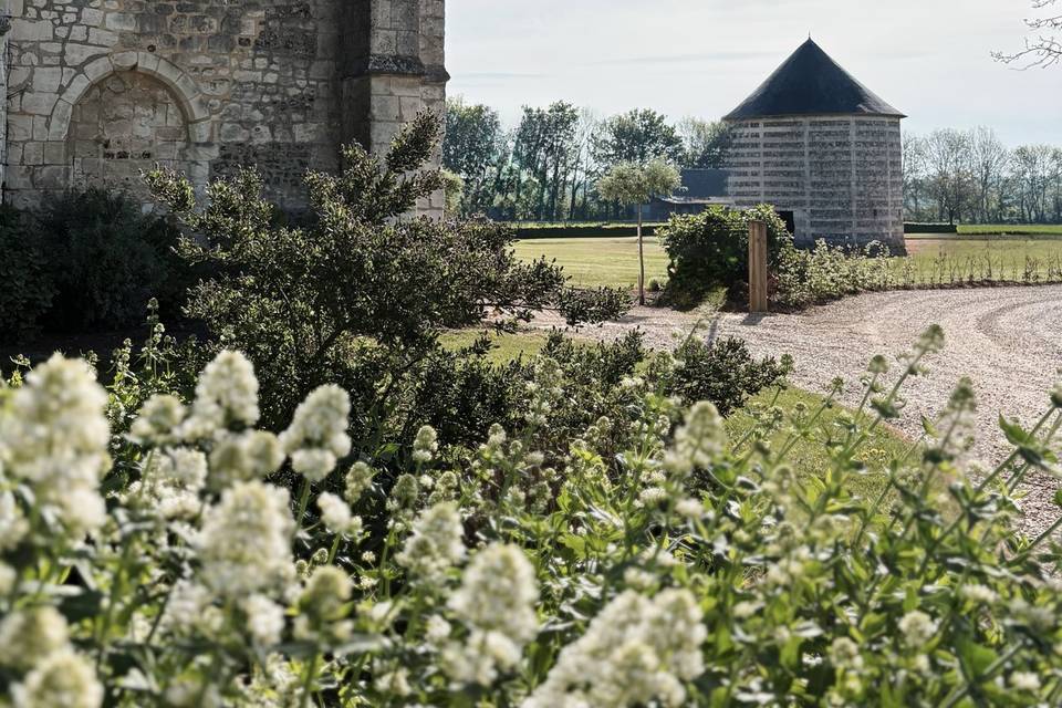 Manoir M
