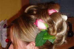 Chignon avec fleurs