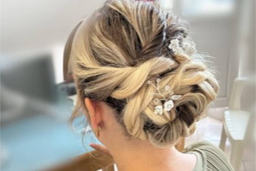 Chloé Hair Stylist