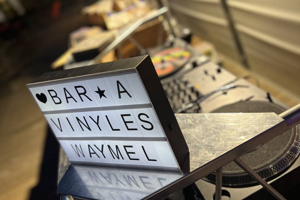 Le bar à vinyles w. A.