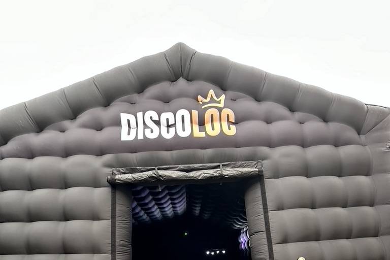 Boite de nuit gonflable