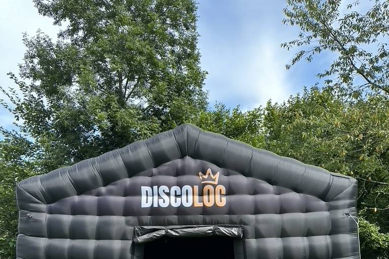 Boite de nuit gonflable