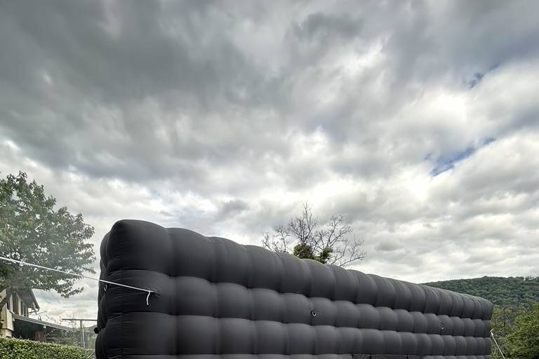 Boite de nuit gonflable