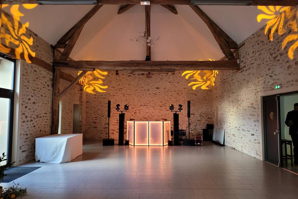 Matériel DJ - Décoration Salle
