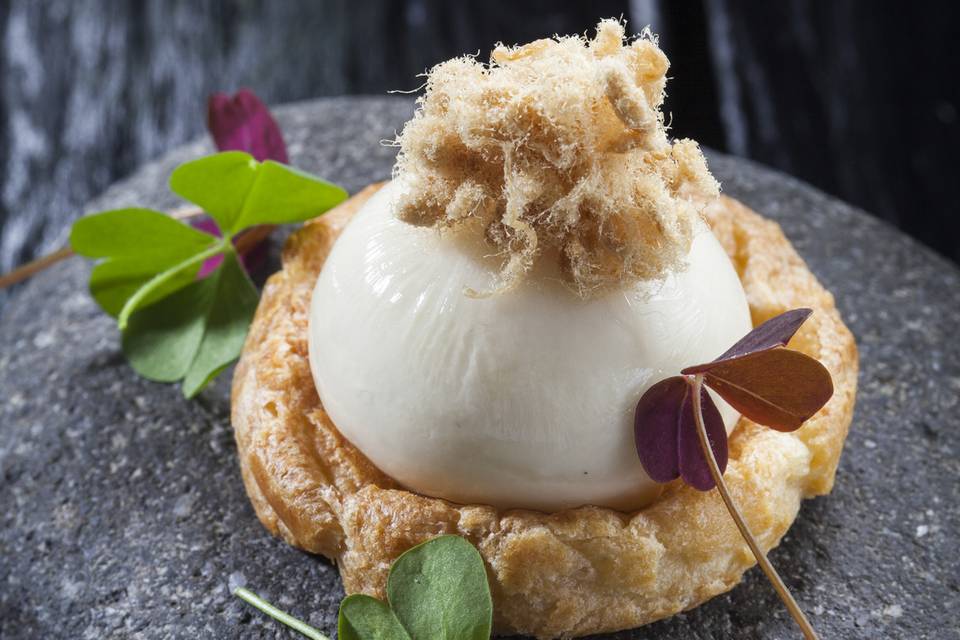 Gougère coulante à l Epoisses