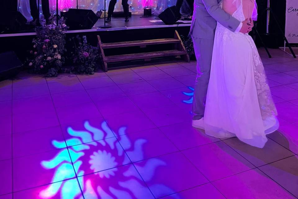 Première danse en live