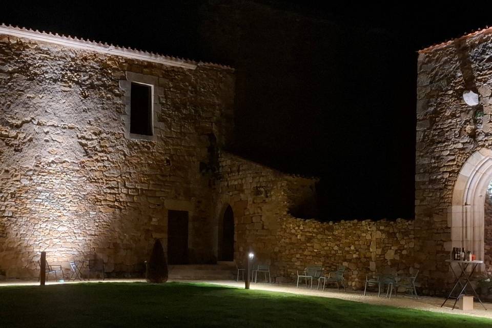 Abbaye de trizay 85