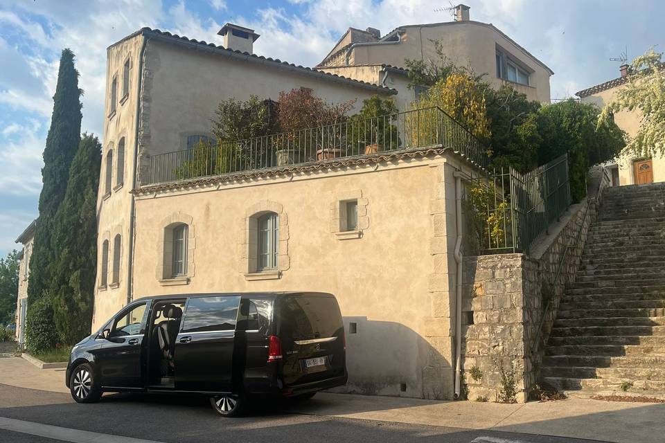 MONSIEUR CHAUFFEUR SERVICES