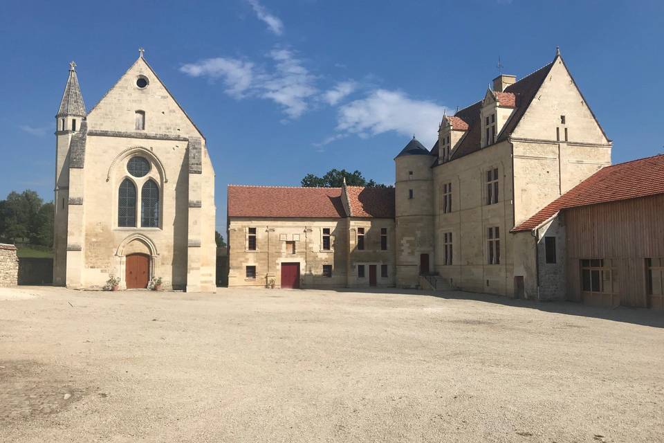 Cour extérieure