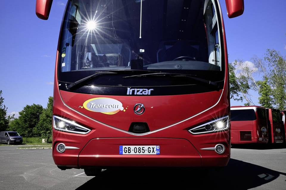 Car 53 PLaces Extérieur 2