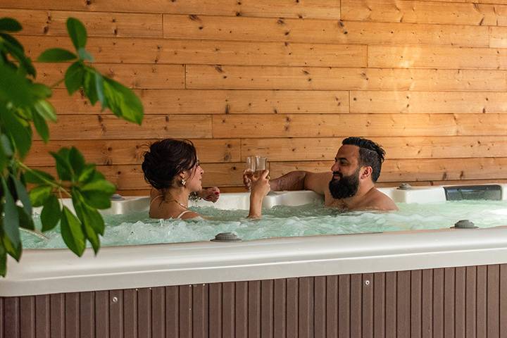 Gîte de la Grange : jacuzzi
