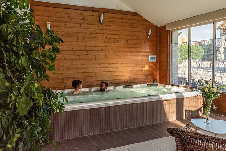 Gîte de la Grange : jacuzzi