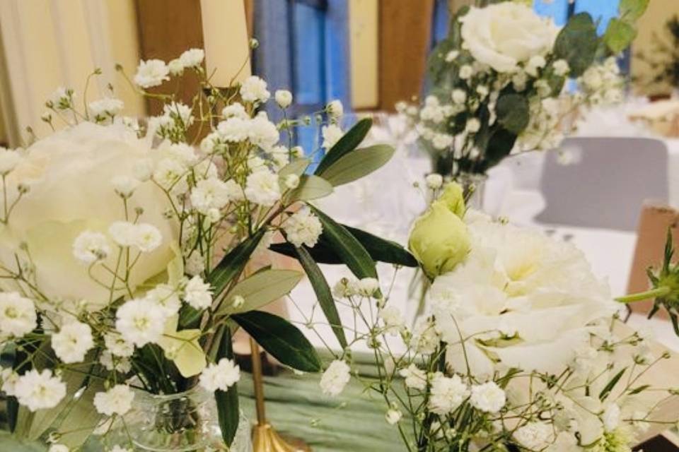 Bouquet table