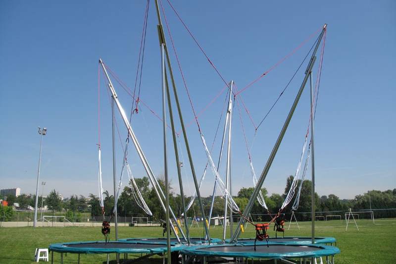 Acro-bungee trampolines