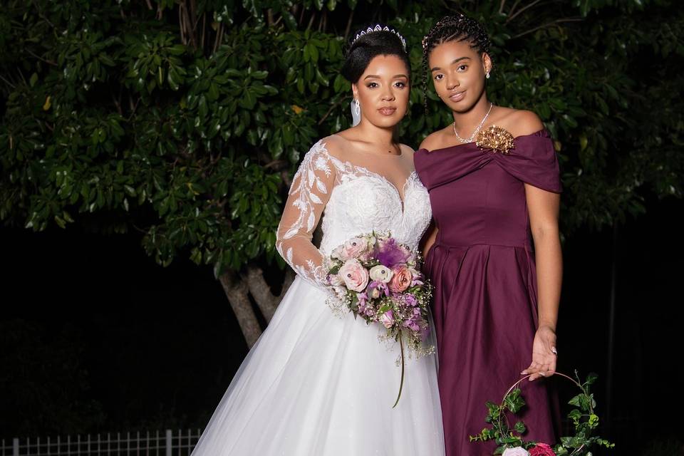 Portrait mariée et demoiselle