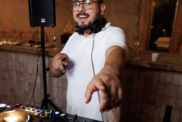 N-Rick Booking