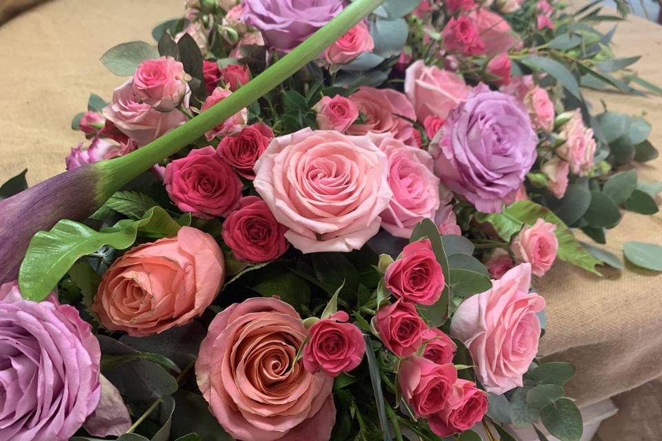 Riviere de rose pour table