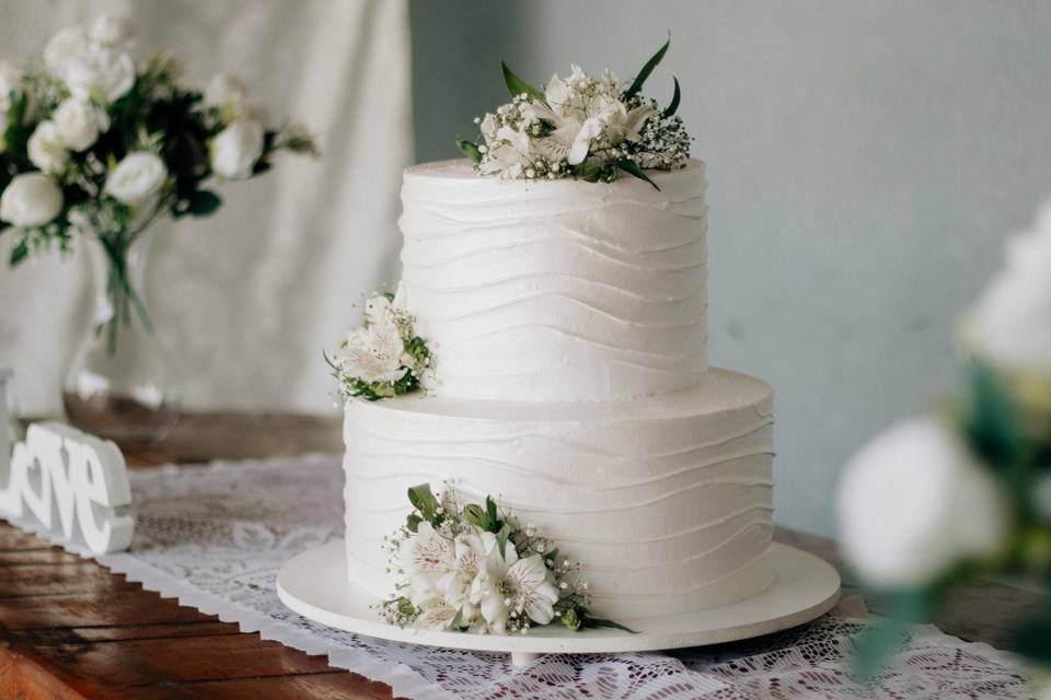 Weeding cake