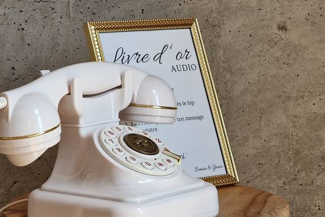 Phone'Box