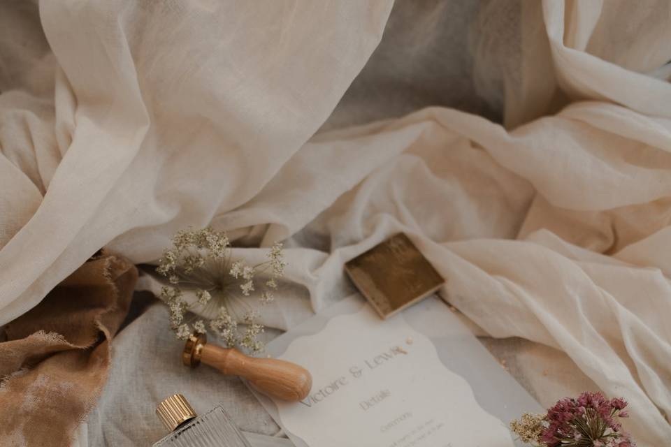 Flatlay papeterie et accessoir