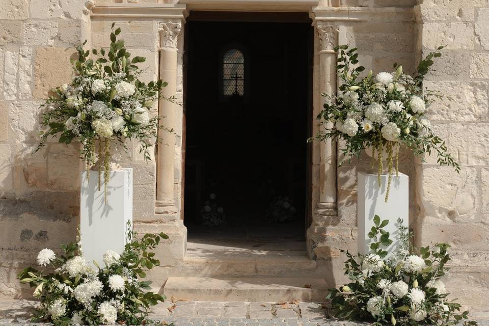 Décoration entrée église