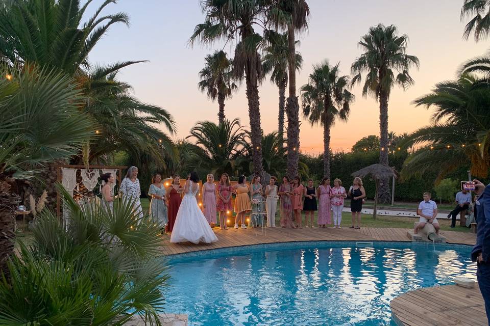 Coucher de soleil piscine