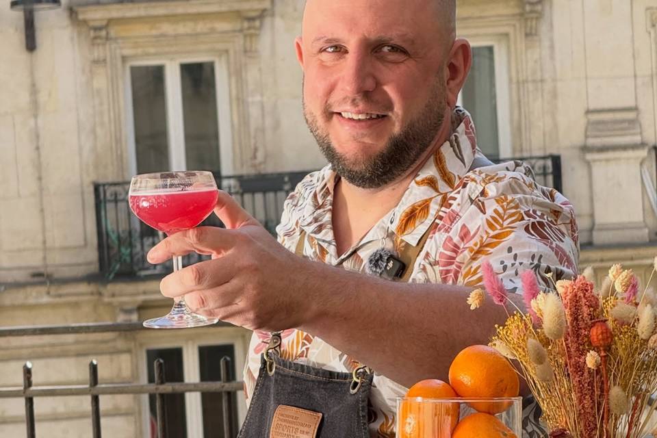 Barman & bar mobile — terrasse Paris