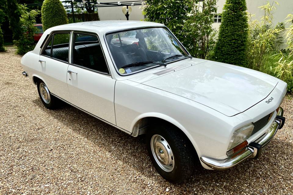 Peugeot 504