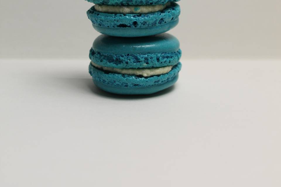 Macarons salés : bleu et noix