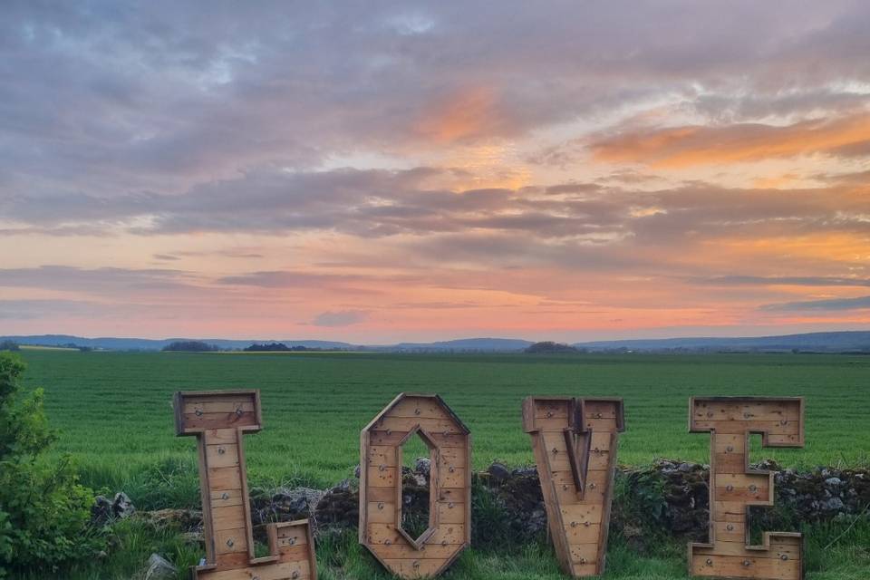 Lettres LOVE lumineuses
