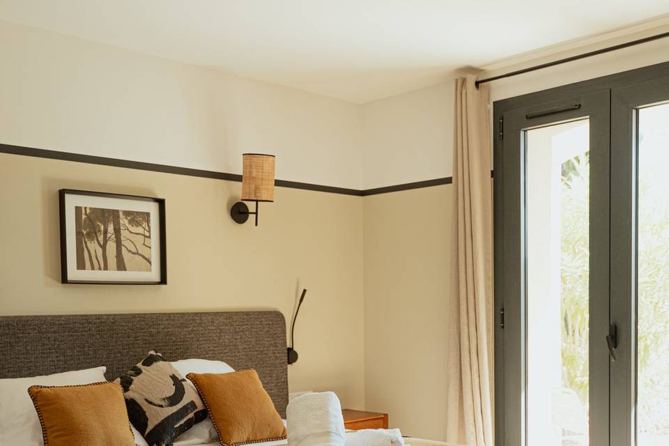 Chambre côté villa
