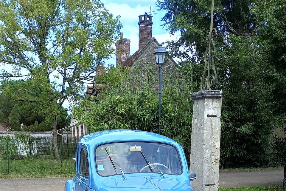 Renault 4cv