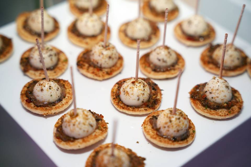Blinis oeuf de caille truffe