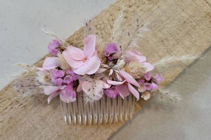 Peigne fleurs séchées