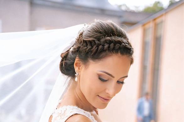 Bride