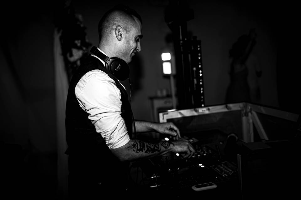 Wedding Dj
