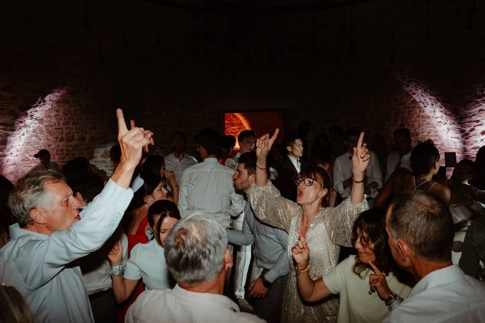 Let's party2