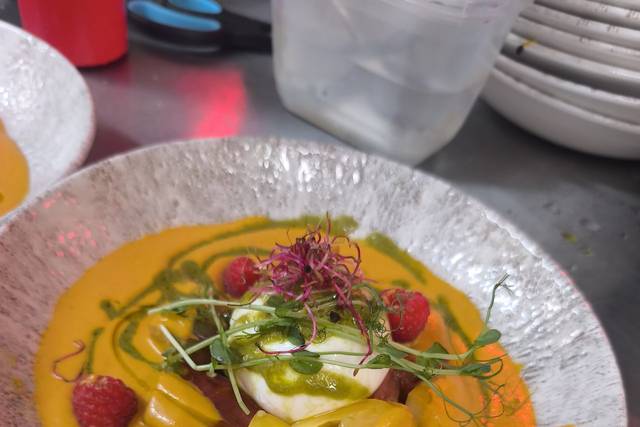Velouté glacé de tomates rôtie