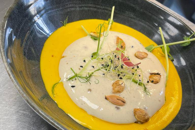 Velouté de potimarron granola
