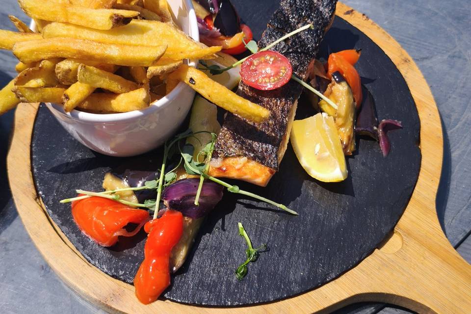 Pavé de saumo rôti légumes de