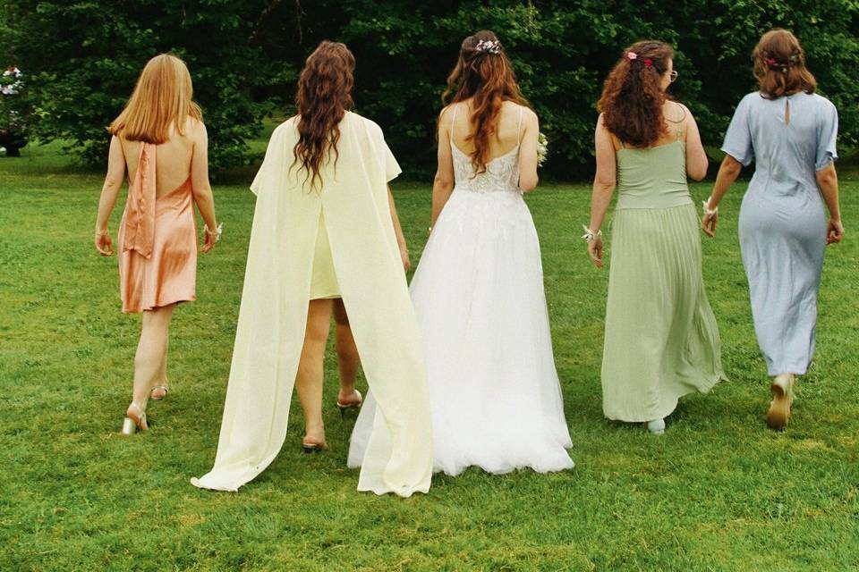 Les demoiselles d'honneur