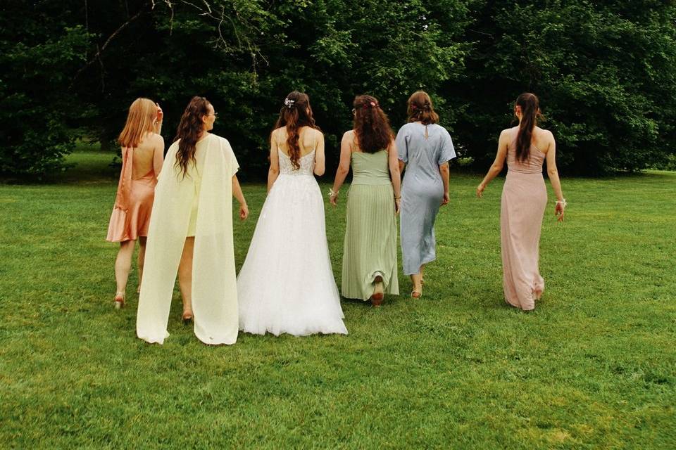 Les demoiselles d'honneur