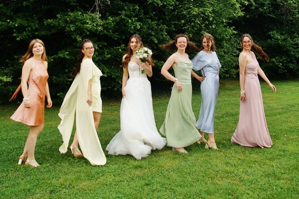 Les demoiselles d'honneur