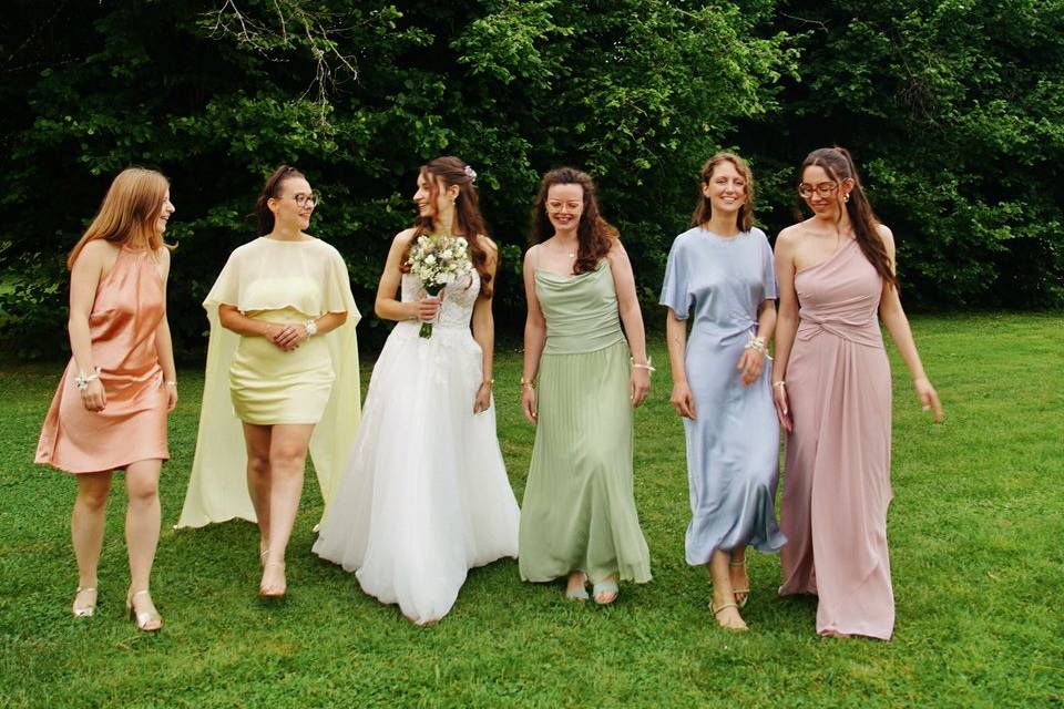 Les demoiselles d'honneur