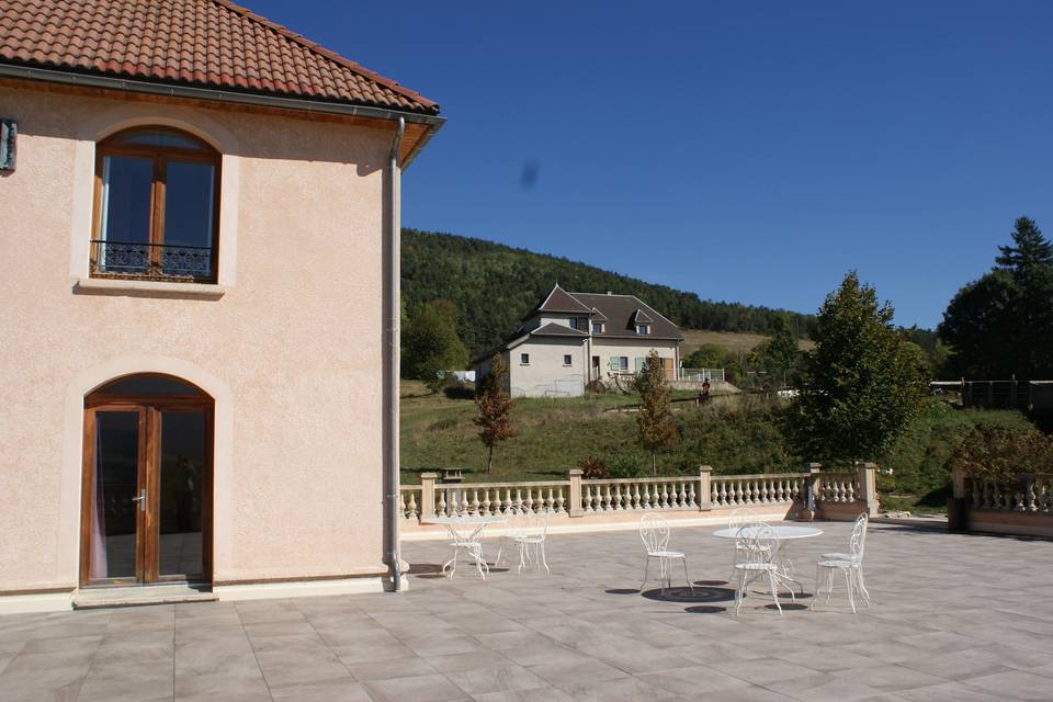 Gîte avec terrasse