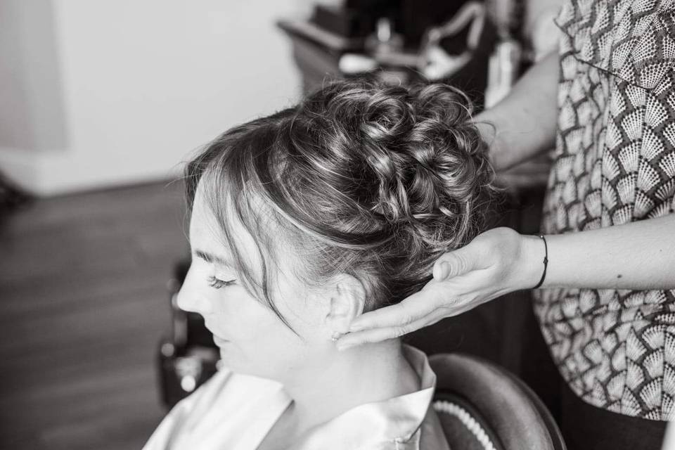 Chignon maquillage mariée