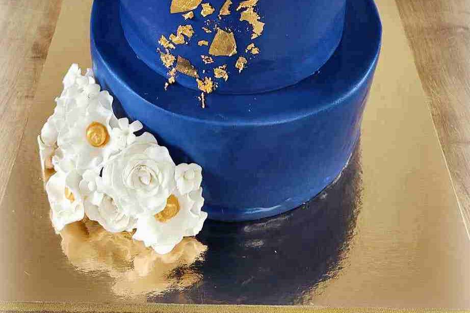Mariage bleu et or