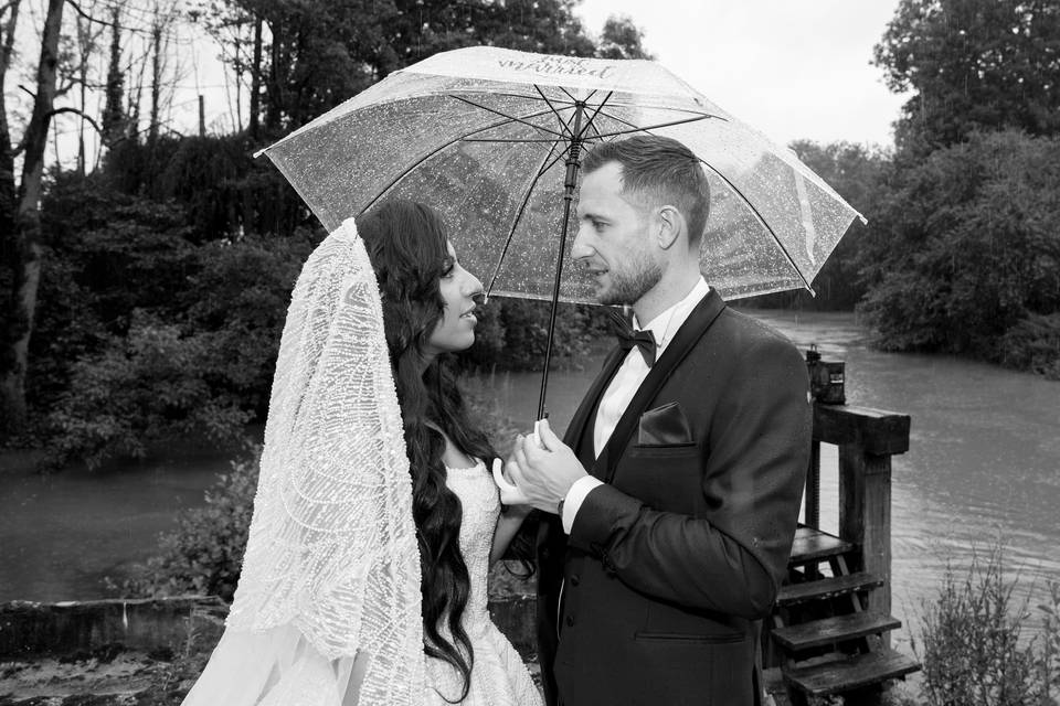 Sous la pluie