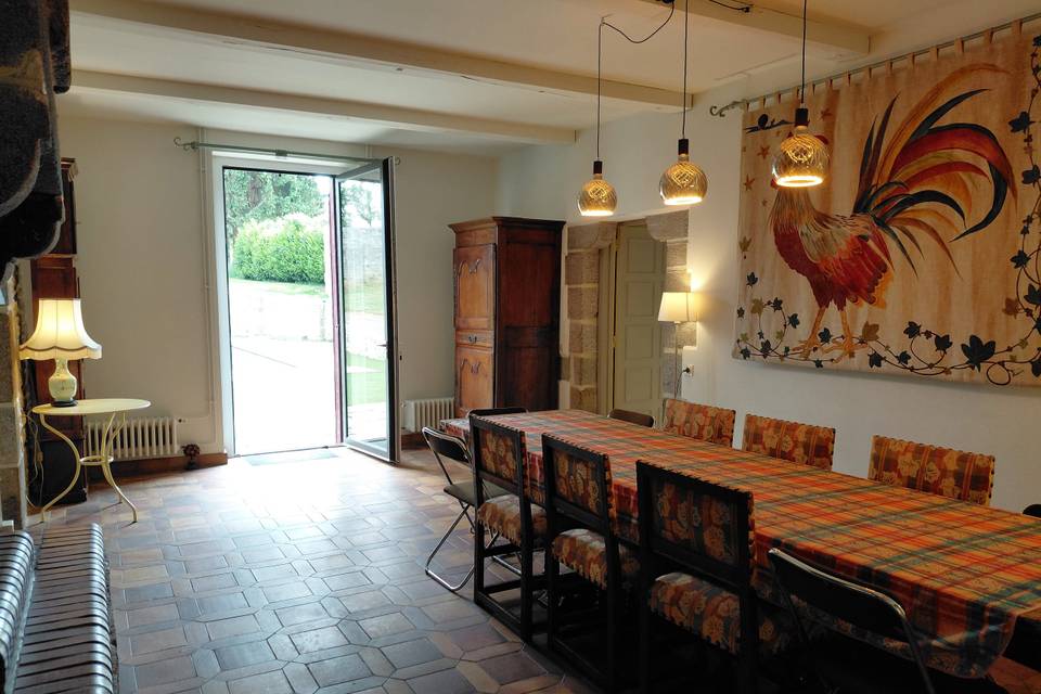 Salle à manger ( 25 pers.)