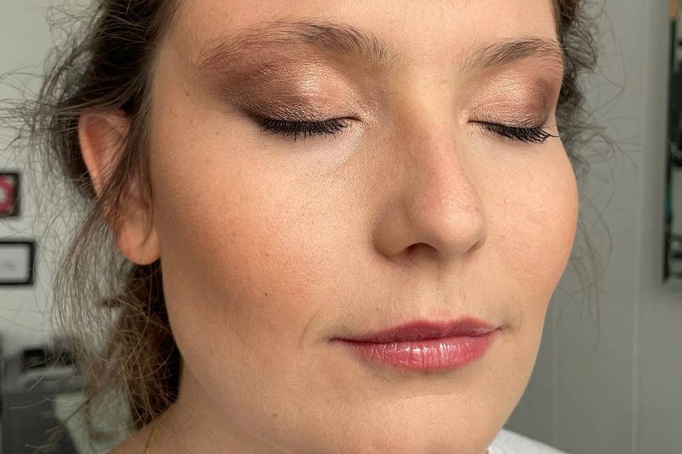 Maquillage et coiffure mariage